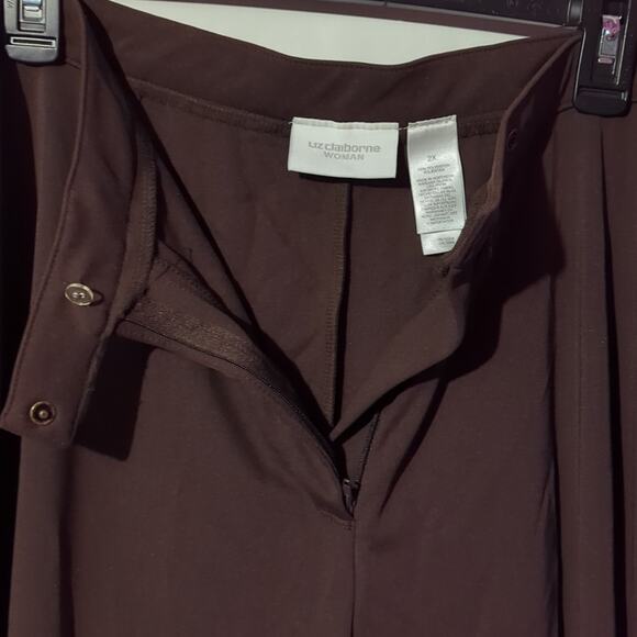 New Liz Claiborne Trousers – Size 2X – 100% Polyester 0160 - Picture 5 of 9